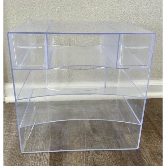 Rubbermaid Other - Rubbermaid Clear Acrylic Organizer Or Storage Box With Multiples Drawers